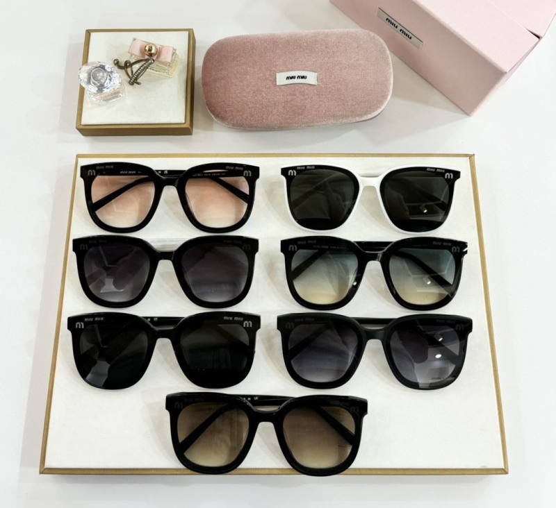 Miu miu Sunglasses